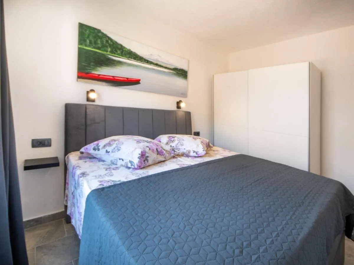 Holiday Home Stana Klenovica